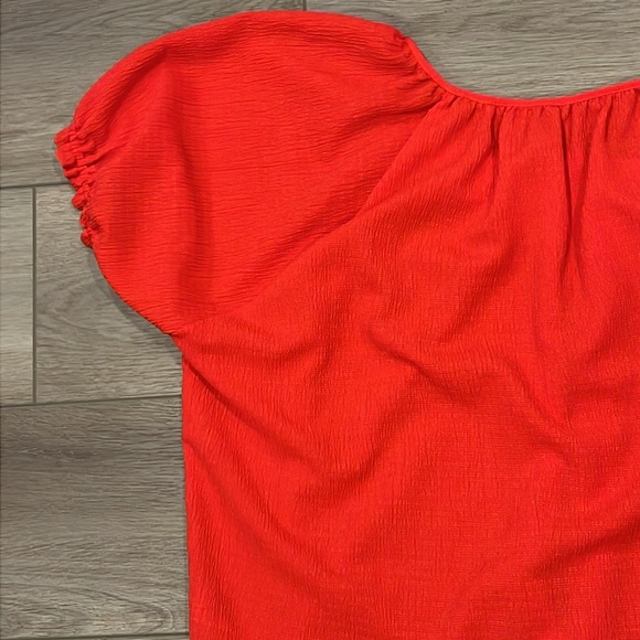 Texture & Thread Madewell Bright Red Puff Sleeve Blouse Size 2X - Picture 9 of 10